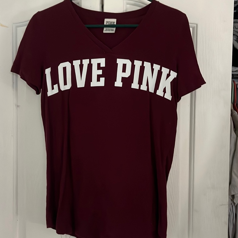 burgundy pink tshirt